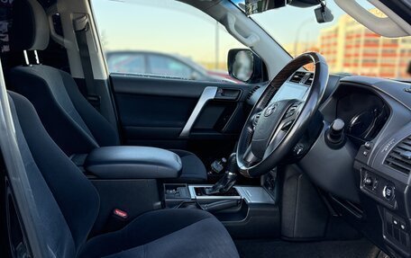 Toyota Land Cruiser Prado 150 рестайлинг 2, 2019 год, 4 350 000 рублей, 9 фотография
