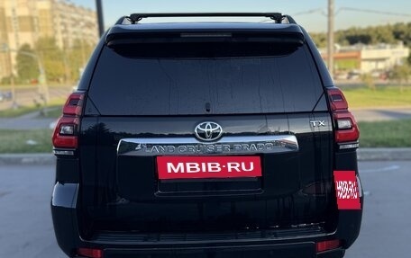 Toyota Land Cruiser Prado 150 рестайлинг 2, 2019 год, 4 350 000 рублей, 8 фотография