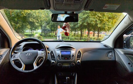 Hyundai ix35 I рестайлинг, 2010 год, 1 390 000 рублей, 11 фотография