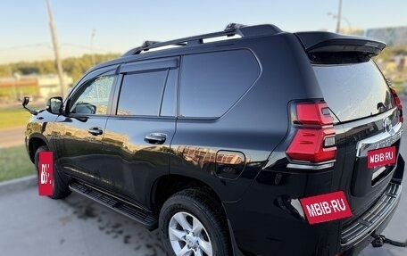 Toyota Land Cruiser Prado 150 рестайлинг 2, 2019 год, 4 350 000 рублей, 6 фотография