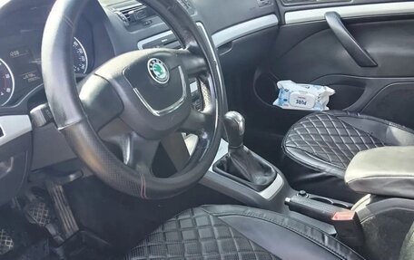 Skoda Octavia, 2009 год, 670 000 рублей, 2 фотография