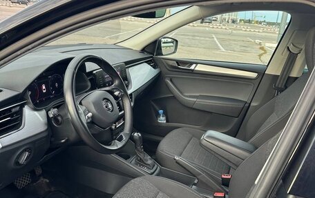 Skoda Rapid II, 2021 год, 1 900 000 рублей, 13 фотография