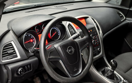 Opel Astra J, 2012 год, 670 000 рублей, 17 фотография