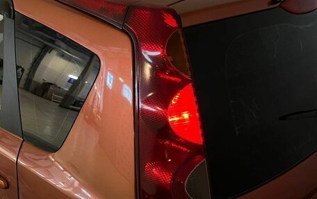 Nissan Note II рестайлинг, 2007 год, 450 000 рублей, 27 фотография