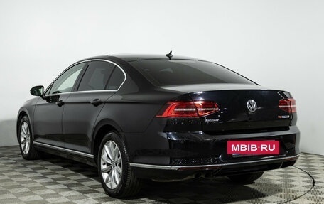 Volkswagen Passat B8 рестайлинг, 2017 год, 1 849 700 рублей, 7 фотография