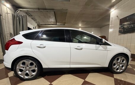 Ford Focus III, 2011 год, 530 000 рублей, 2 фотография