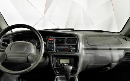 Suzuki Grand Vitara, 2001 год, 295 000 рублей, 11 фотография