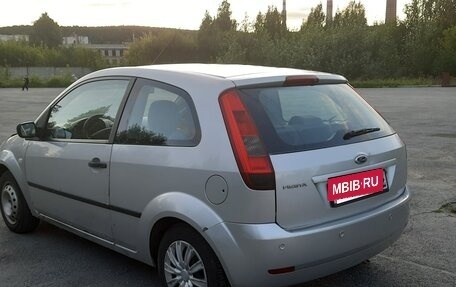 Ford Fiesta, 2003 год, 235 000 рублей, 6 фотография