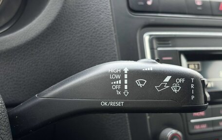 Volkswagen Polo VI (EU Market), 2017 год, 949 000 рублей, 29 фотография