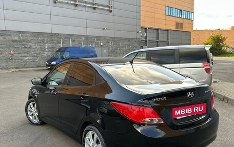 Hyundai Solaris II рестайлинг, 2014 год, 1 040 000 рублей, 4 фотография
