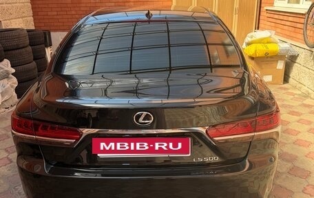 Lexus LS IV, 2020 год, 7 500 000 рублей, 2 фотография