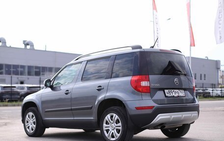 Skoda Yeti I рестайлинг, 2017 год, 1 289 600 рублей, 7 фотография