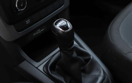 Skoda Yeti I рестайлинг, 2017 год, 1 289 600 рублей, 13 фотография
