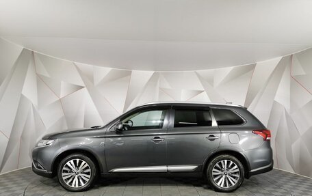 Mitsubishi Outlander III рестайлинг 3, 2020 год, 2 285 000 рублей, 5 фотография