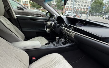 Lexus ES VII, 2017 год, 2 600 000 рублей, 12 фотография