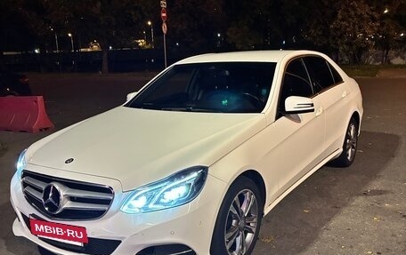 Mercedes-Benz E-Класс, 2015 год, 2 200 000 рублей, 2 фотография