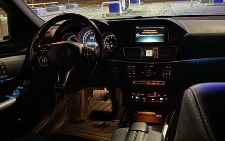 Mercedes-Benz E-Класс, 2015 год, 2 200 000 рублей, 8 фотография