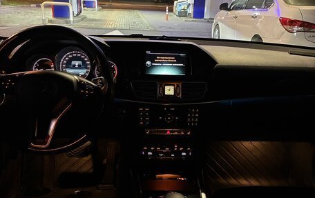 Mercedes-Benz E-Класс, 2015 год, 2 200 000 рублей, 9 фотография