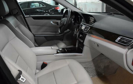 Mercedes-Benz E-Класс, 2014 год, 1 915 000 рублей, 4 фотография