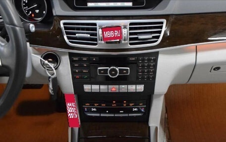 Mercedes-Benz E-Класс, 2014 год, 1 915 000 рублей, 2 фотография