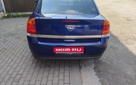 Opel Vectra C рестайлинг, 2004 год, 190 000 рублей, 3 фотография