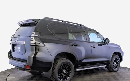 Toyota Land Cruiser Prado 150 рестайлинг 2, 2020 год, 5 990 000 рублей, 5 фотография