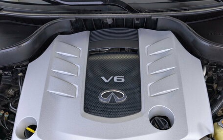 Infiniti QX70, 2016 год, 3 520 000 рублей, 9 фотография