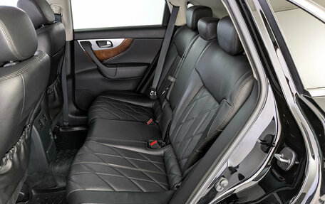 Infiniti QX70, 2016 год, 3 520 000 рублей, 18 фотография
