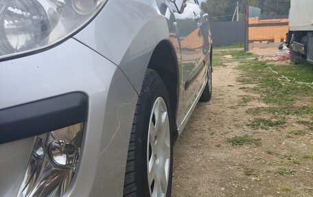 Peugeot 308 II, 2010 год, 400 000 рублей, 2 фотография