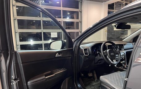 KIA Sportage IV рестайлинг, 2019 год, 2 199 000 рублей, 21 фотография