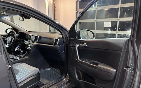 KIA Sportage IV рестайлинг, 2019 год, 2 199 000 рублей, 27 фотография