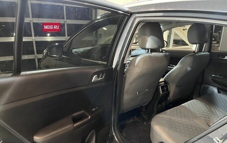 KIA Sportage IV рестайлинг, 2019 год, 2 199 000 рублей, 25 фотография