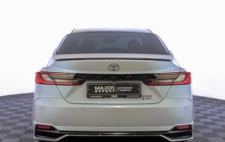 Toyota Camry, 2024 год, 3 550 000 рублей, 6 фотография