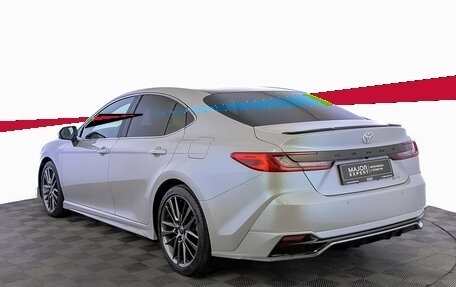 Toyota Camry, 2024 год, 3 550 000 рублей, 7 фотография
