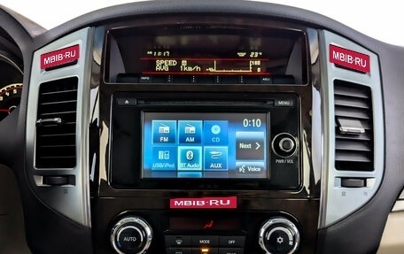 Mitsubishi Pajero IV, 2020 год, 3 395 000 рублей, 15 фотография
