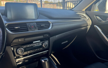 Mazda 6, 2016 год, 1 600 000 рублей, 9 фотография