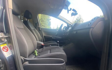 Volkswagen Golf Plus II, 2011 год, 745 000 рублей, 5 фотография