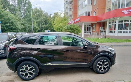 Renault Kaptur I рестайлинг, 2017 год, 1 250 000 рублей, 8 фотография