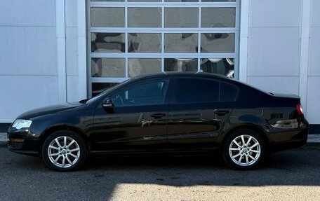 Volkswagen Passat B6, 2007 год, 650 000 рублей, 2 фотография