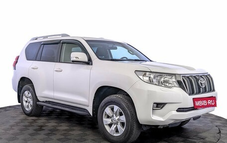 Toyota Land Cruiser Prado 150 рестайлинг 2, 2021 год, 4 599 000 рублей, 3 фотография