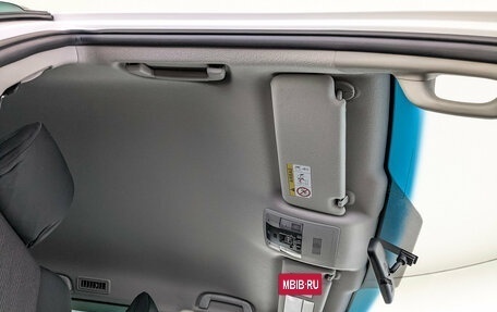 Toyota Land Cruiser Prado 150 рестайлинг 2, 2021 год, 4 599 000 рублей, 23 фотография