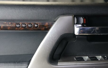 Toyota Land Cruiser 200, 2015 год, 3 249 000 рублей, 10 фотография