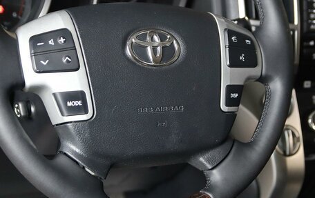 Toyota Land Cruiser 200, 2015 год, 3 249 000 рублей, 13 фотография