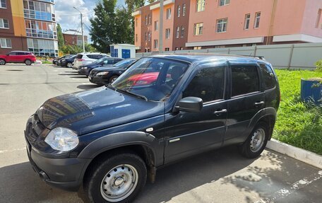 Chevrolet Niva I рестайлинг, 2014 год, 600 000 рублей, 2 фотография