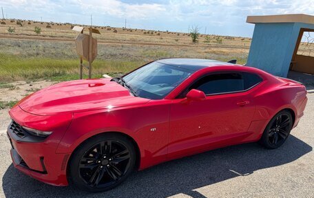 Chevrolet Camaro VI, 2020 год, 2 500 000 рублей, 2 фотография