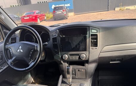 Mitsubishi Pajero IV, 2007 год, 1 199 000 рублей, 3 фотография