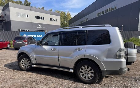 Mitsubishi Pajero IV, 2007 год, 1 199 000 рублей, 10 фотография