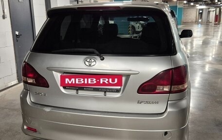 Toyota Ipsum II, 2001 год, 850 000 рублей, 5 фотография