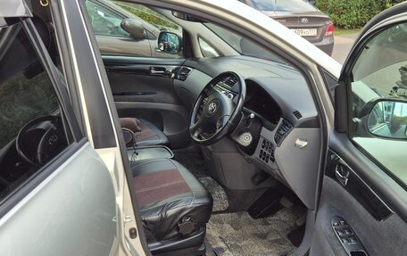Toyota Ipsum II, 2001 год, 850 000 рублей, 22 фотография