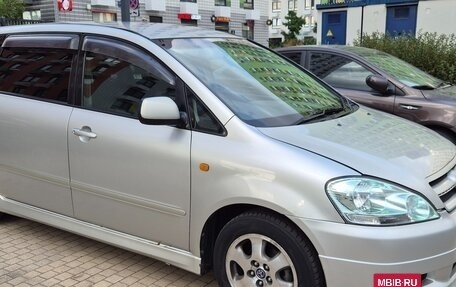 Toyota Ipsum II, 2001 год, 850 000 рублей, 23 фотография